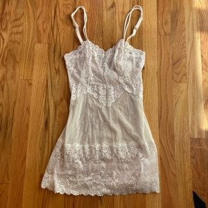 Like new Wacoal chemise